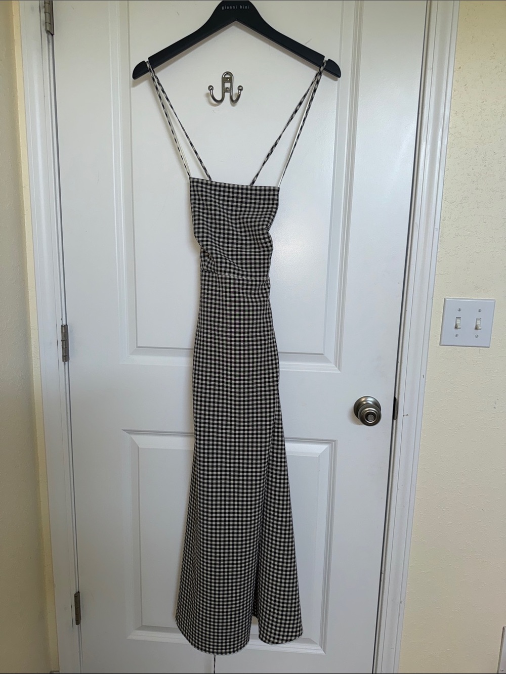 Gianni Bini Black & White Gingham Strappy Back Maxi Dress - Picture 4 of 12